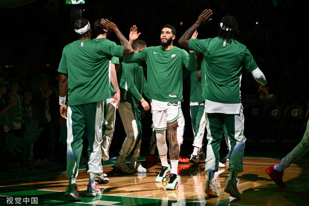 足球比賽的 足球比賽的